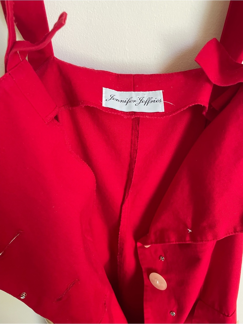 Vintage Red Button-Front Midi Dress with Ruffle Detail - Picture 4 of 4